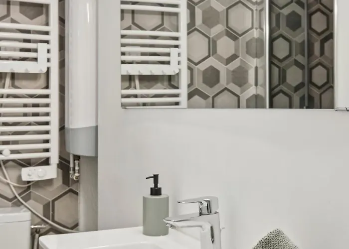 Daire Bnbnova - Jardin Des Tuileries & Louvre Paris